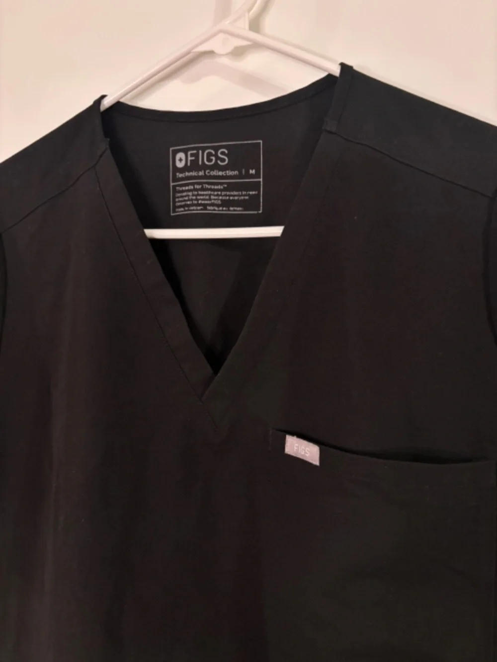 Figs Scrub Tops Women's Medium Black Lot Of 3 Technical Collection Chest Pocket - Picture 2 of 11